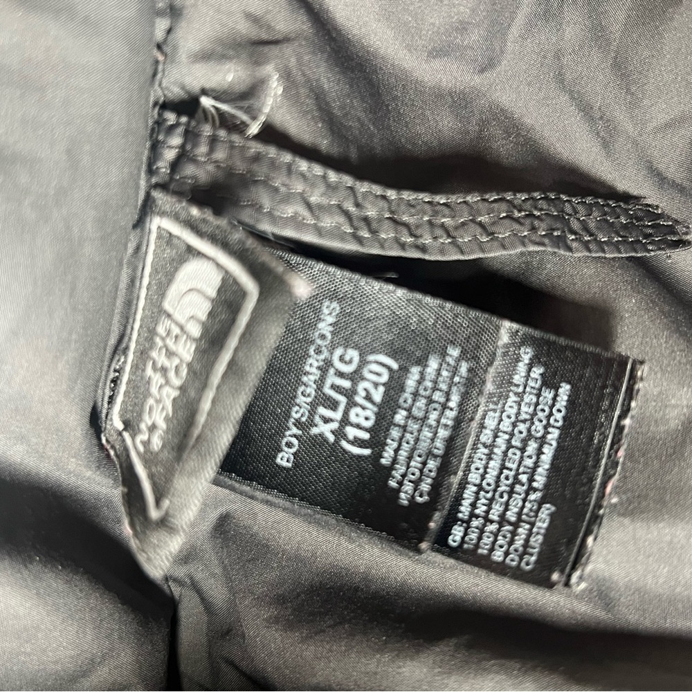 The North Face Kids Puffer Jacket - Gray - Picture 2 of 6